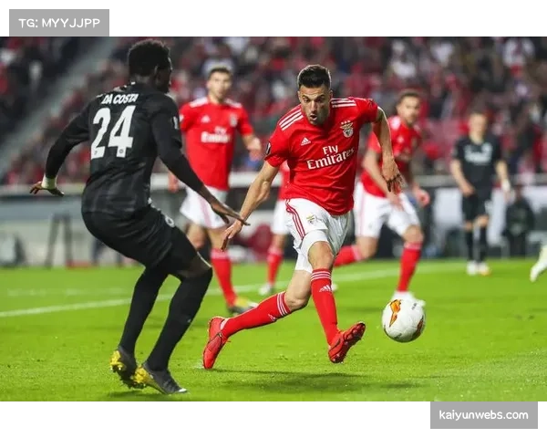 阿贾克斯欧冠5战全败 进1球失16球攻防效率垫底